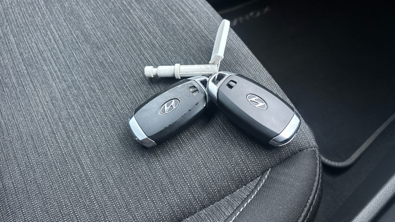 Hyundai Kona 150kW Premium 64kWh 5dr Auto Electric Hatchback